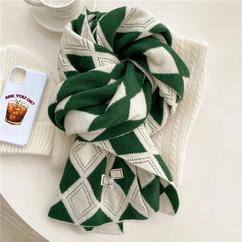 Custom Argyle Jacquard Scarf: Reversible Knit Winter Shawl Green