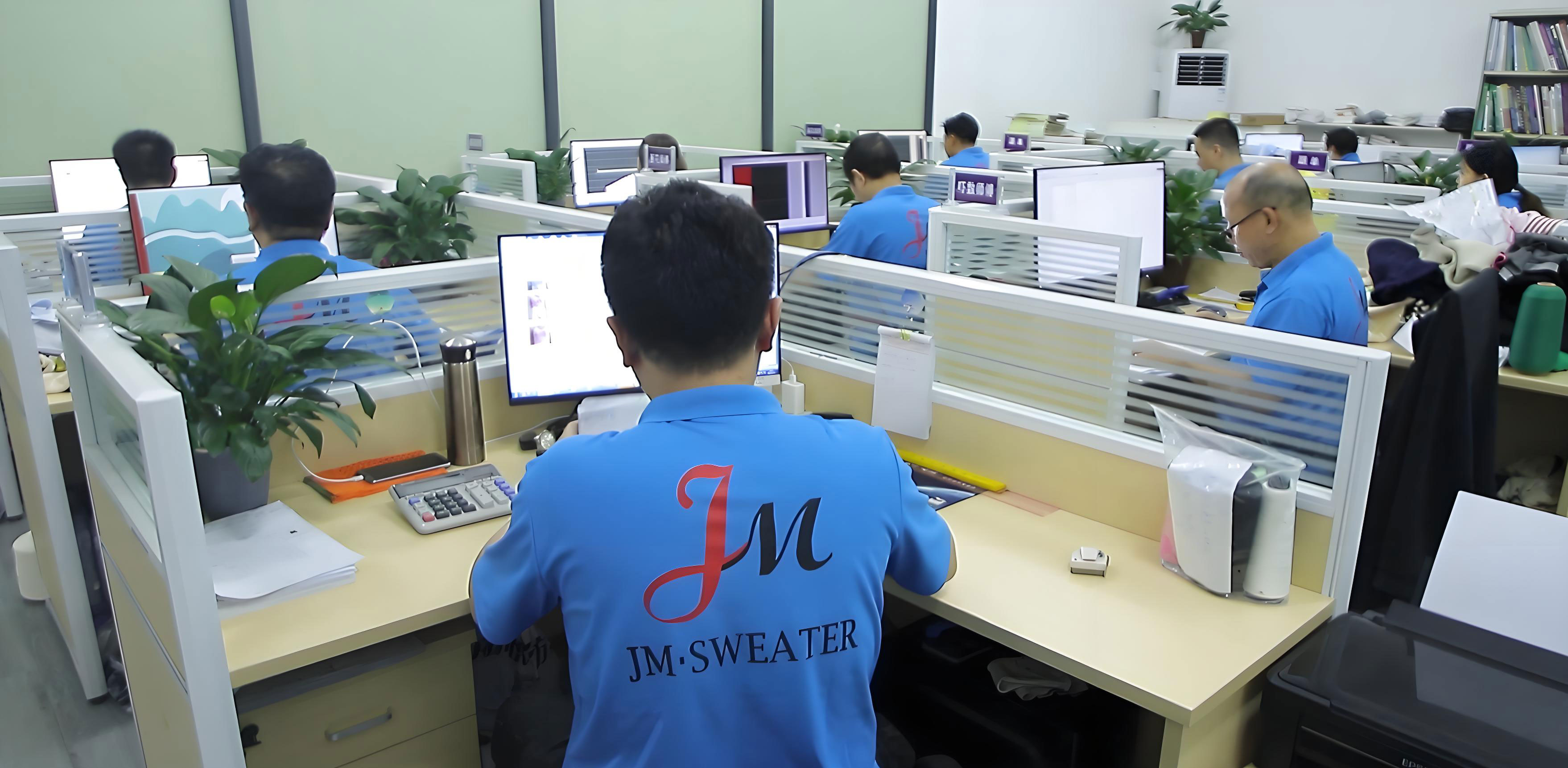 Sweater Manufacturing: Project Management & Client Consultation