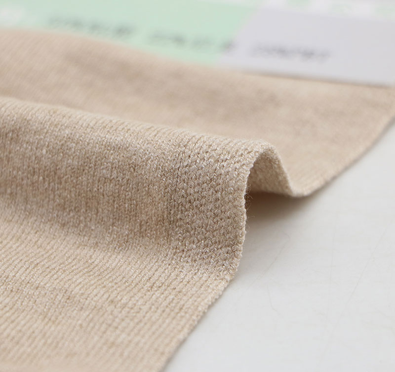 Prato-Style Core-spun Yarn