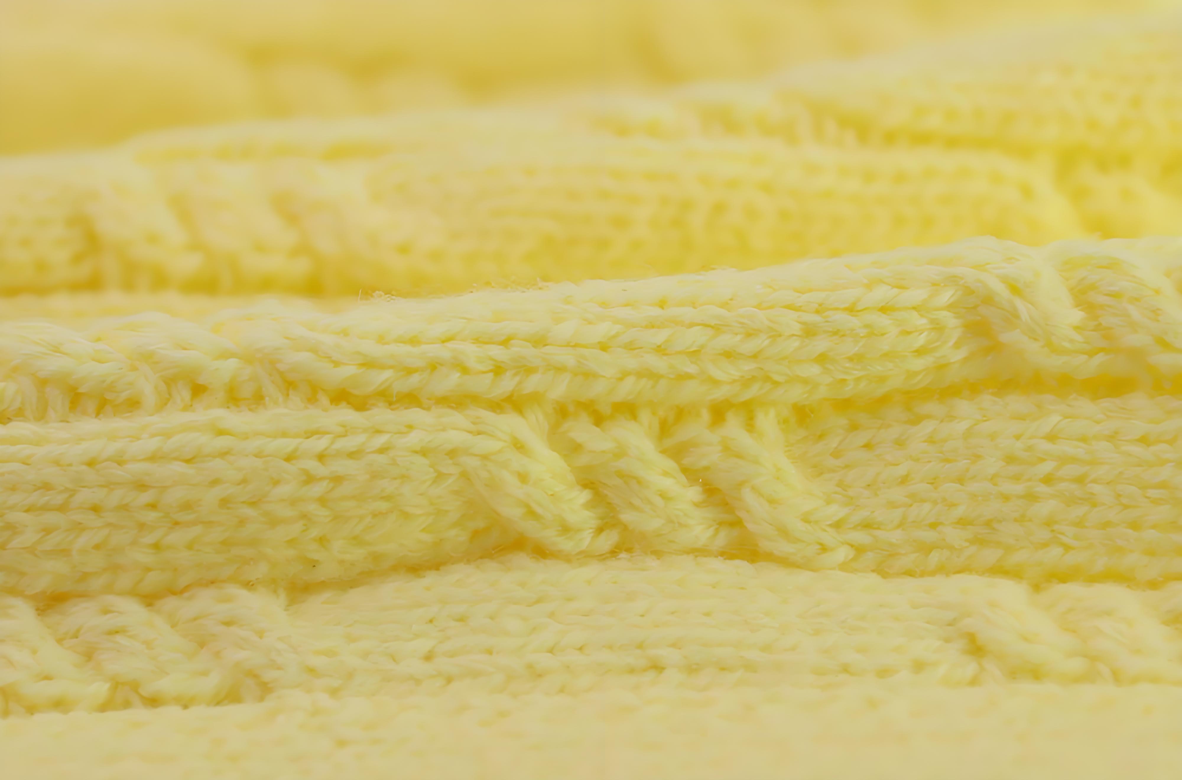 Bulky Cotton-Polyester Blend