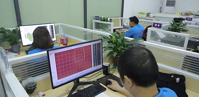 Professional knitwear design and machine programming at our factory