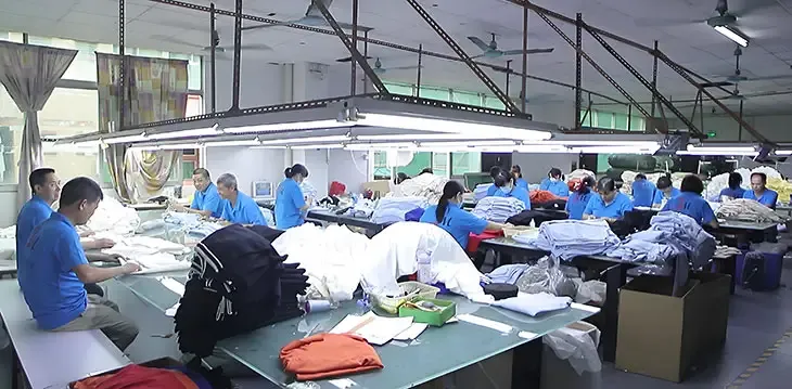 Premier streetwear knitwear quality assurance and inspection