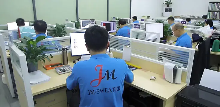 Sweater Manufacturing: Project Management & Client Consultation