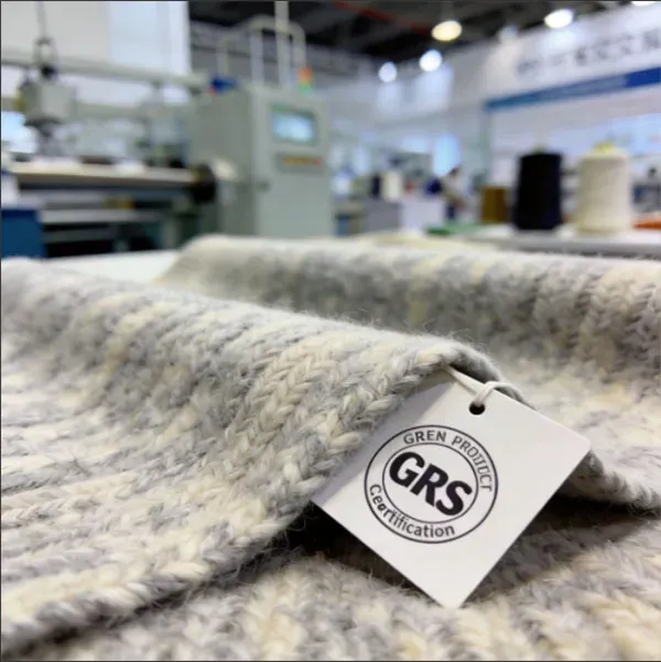 green low-carbon theme