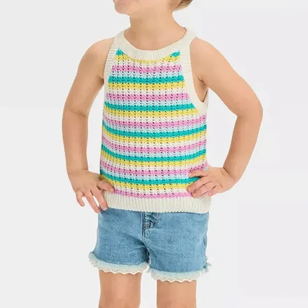 Custom Children Sweater pixel 1:1 to the knit loop