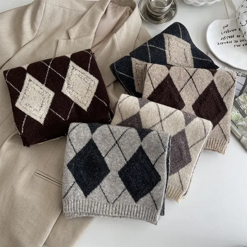 Custom Argyle Knit Scarf: Brushed Winter Muffler