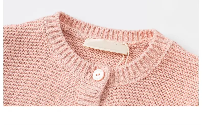 custom-kids-floral-embroidered-knit-cardigan-collar-details